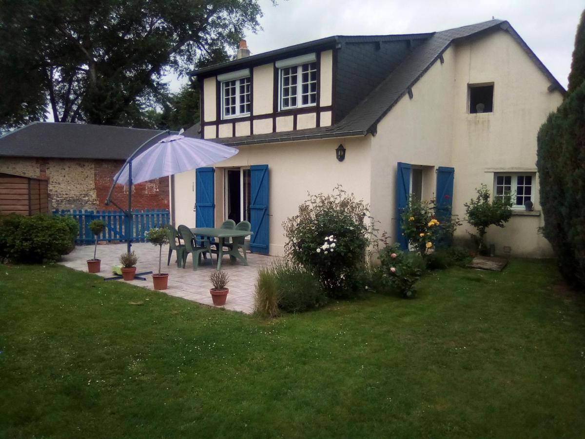Maison Du Clocher Villa Le Planquay Exterior photo